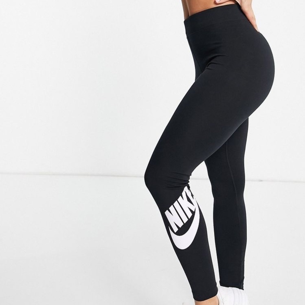 Nike leggings with empty calf logo